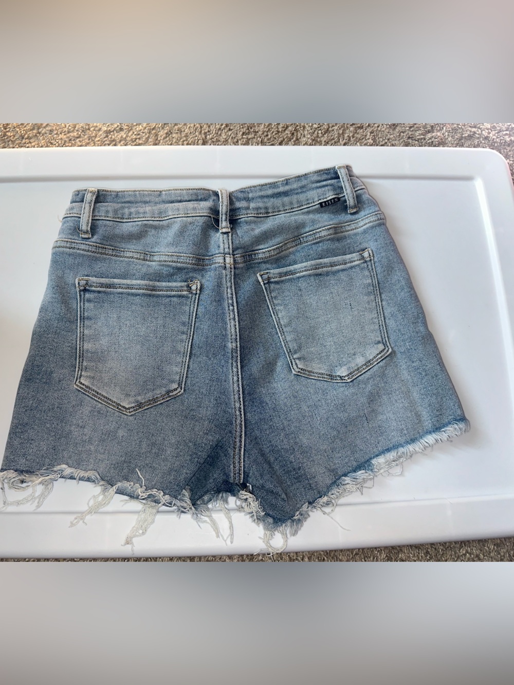 Risen light wash denim shorts - Picture 2 of 4